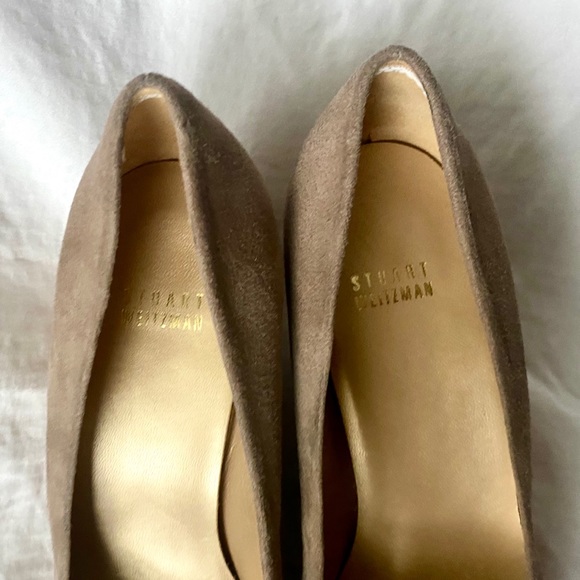 Stuart Weitzman cork wedge peep toe pump - Picture 4 of 8